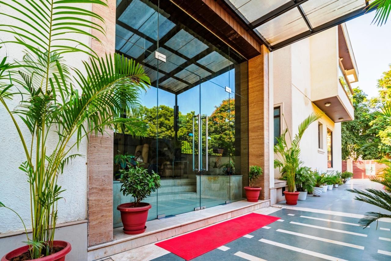 Royal Residence Mg Road Gurgaon Bagian luar foto